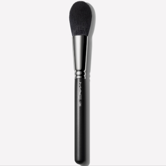MAC 129S Powder And Blush Makeup Brush - Picture 1 of 8
